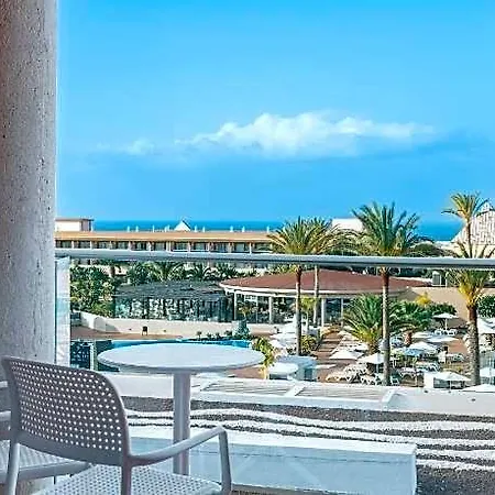 Iberostar Waves Gaviotas Park